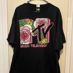 4xl MTV Short Sleeve Shirt